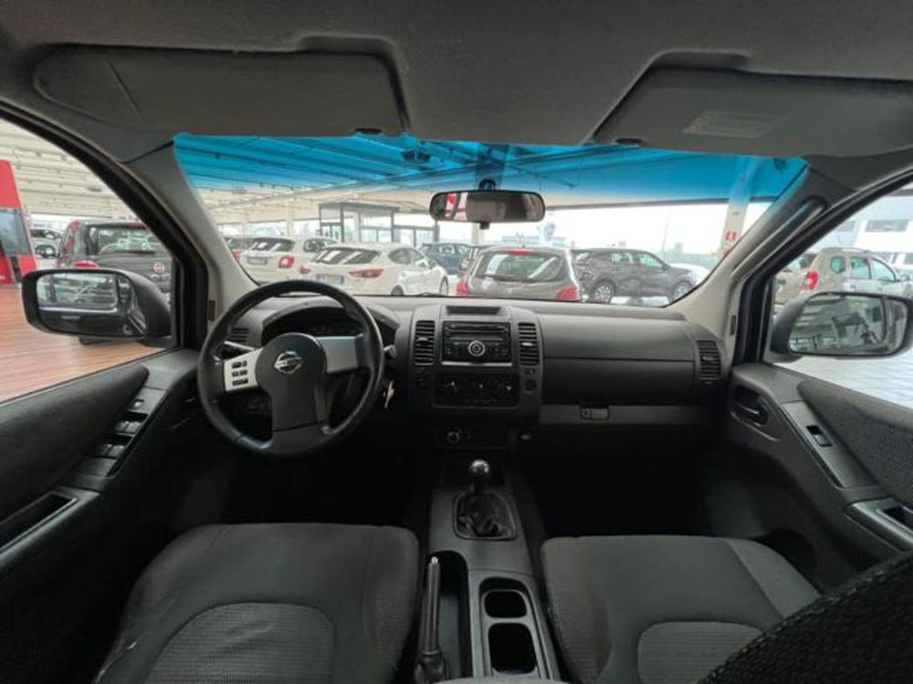 Nissan Navara usata a Modena (6)