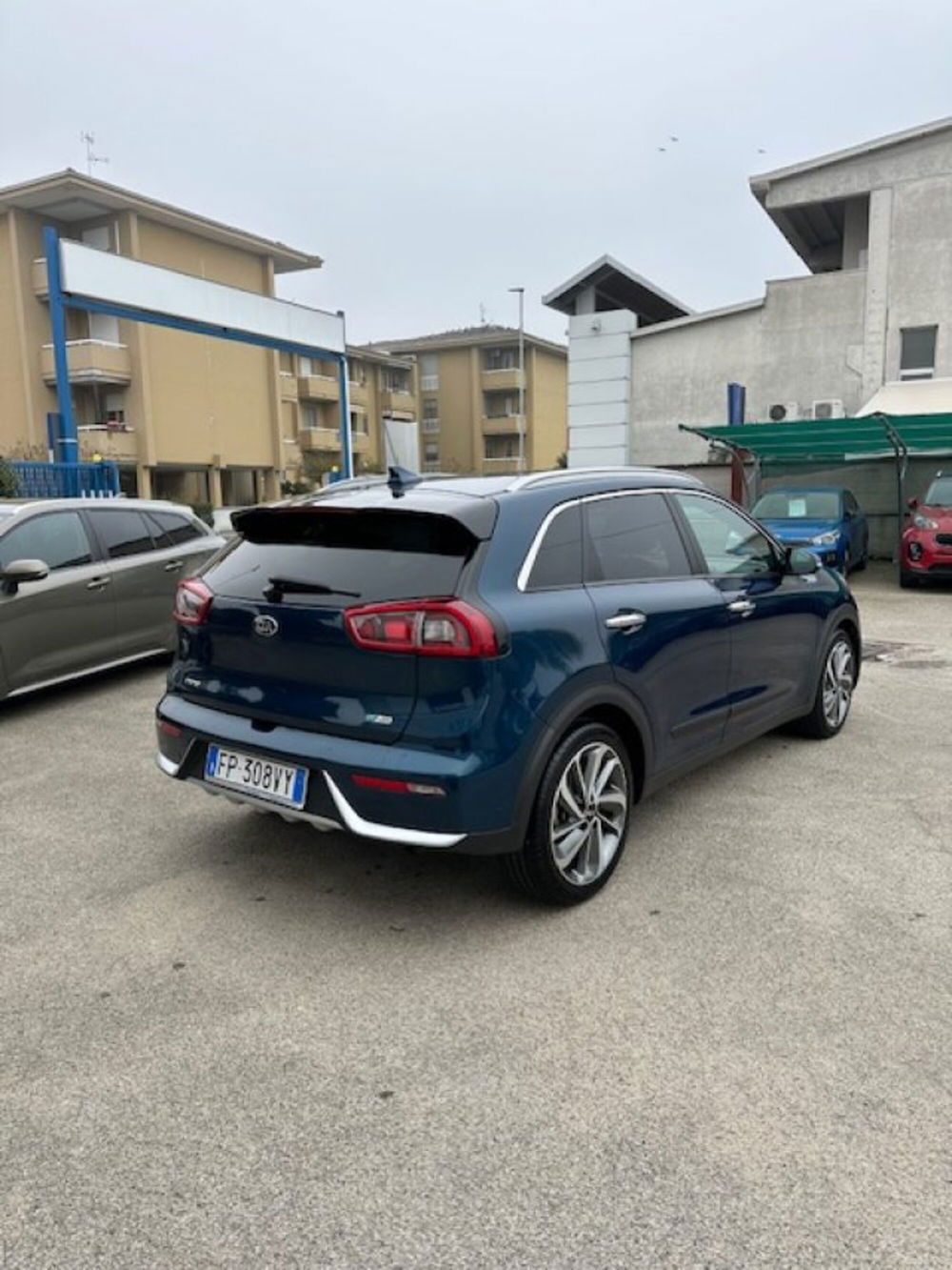 Kia Niro usata a Novara (15)