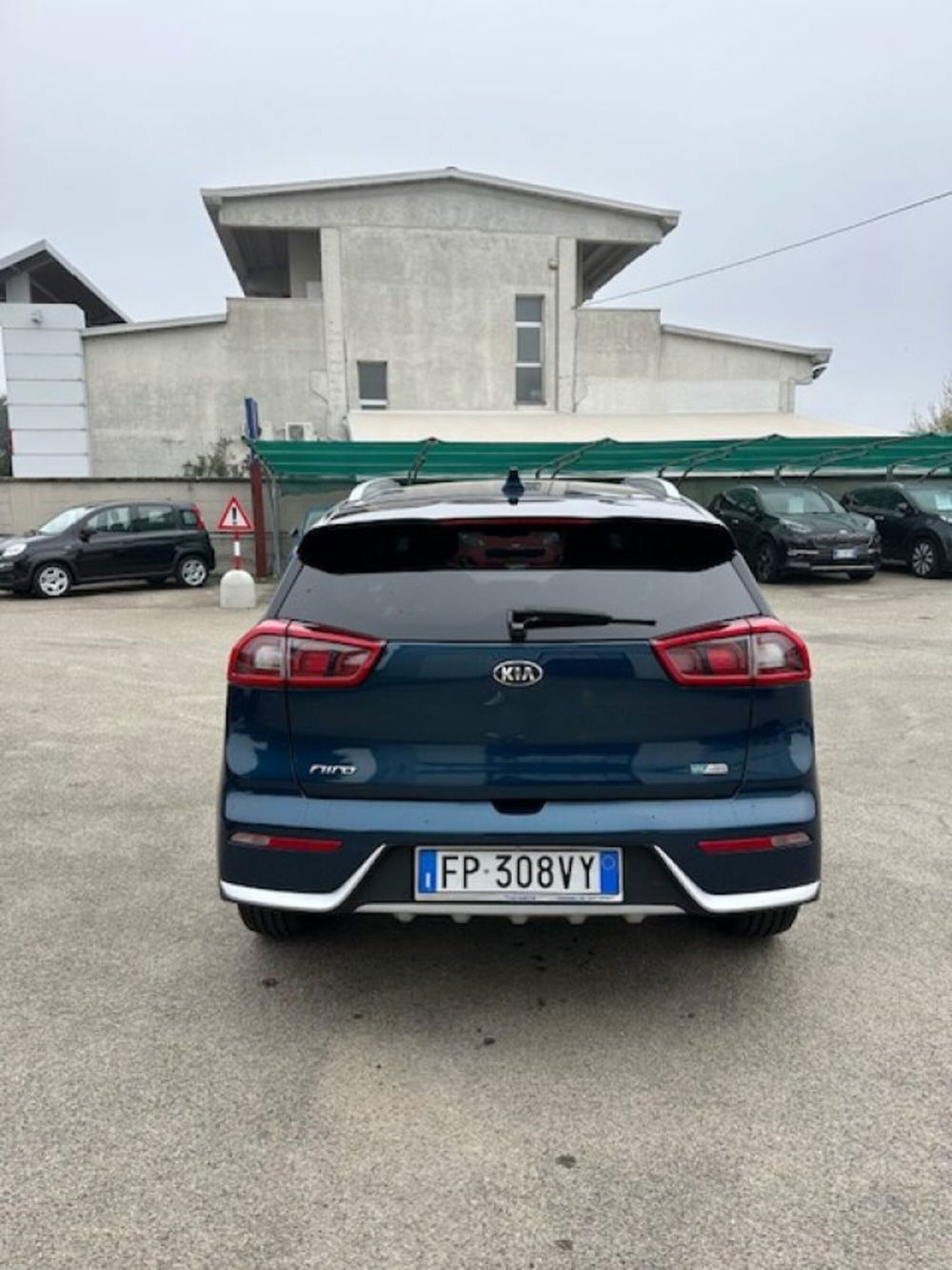 Kia Niro usata a Novara (17)