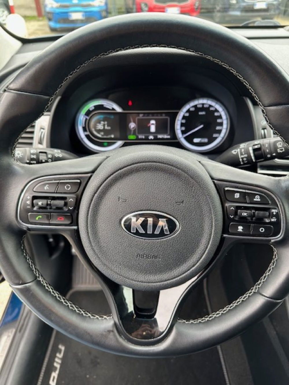 Kia Niro usata a Novara (7)