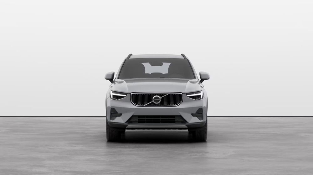 Volvo XC40 nuova a Como (4)