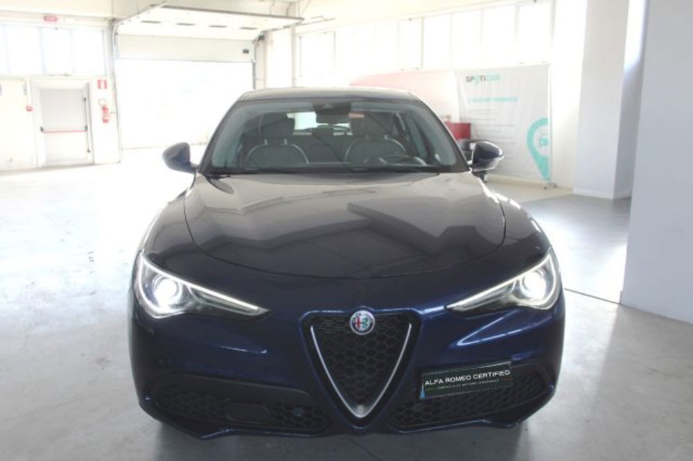 Alfa Romeo Stelvio usata a Terni (2)