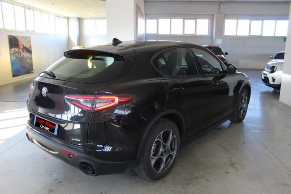 Alfa Romeo Stelvio usata a Terni (4)