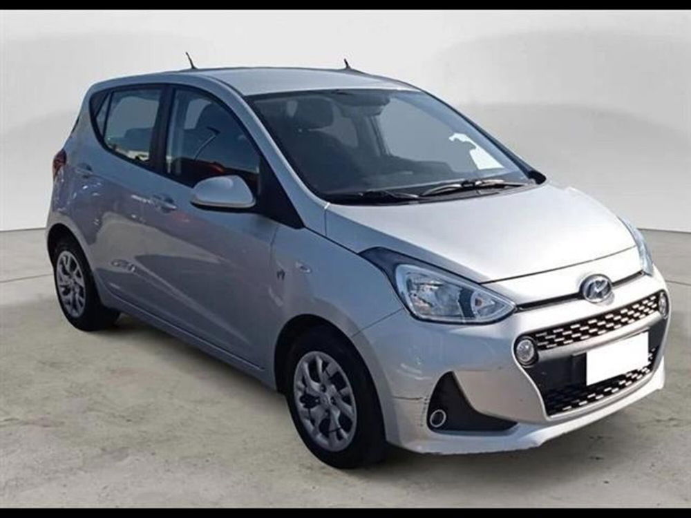 Hyundai i10 usata a Roma (2)