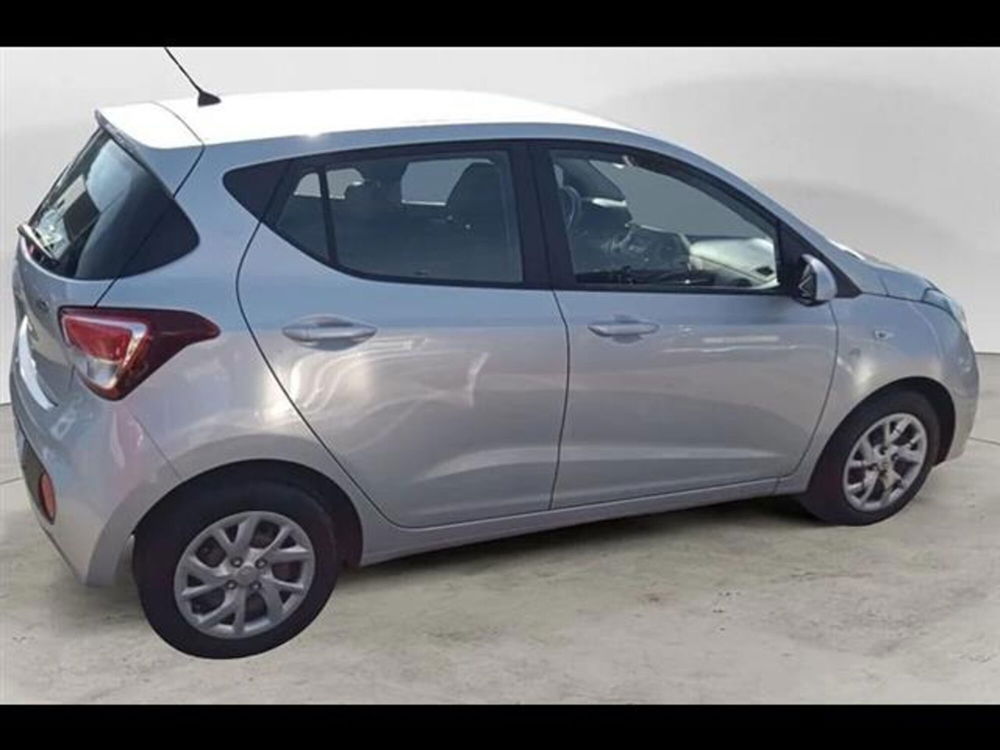 Hyundai i10 usata a Roma (3)