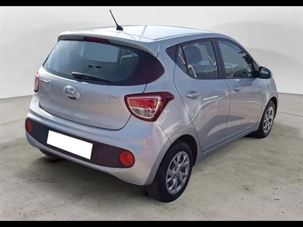 Hyundai i10 usata a Roma (4)