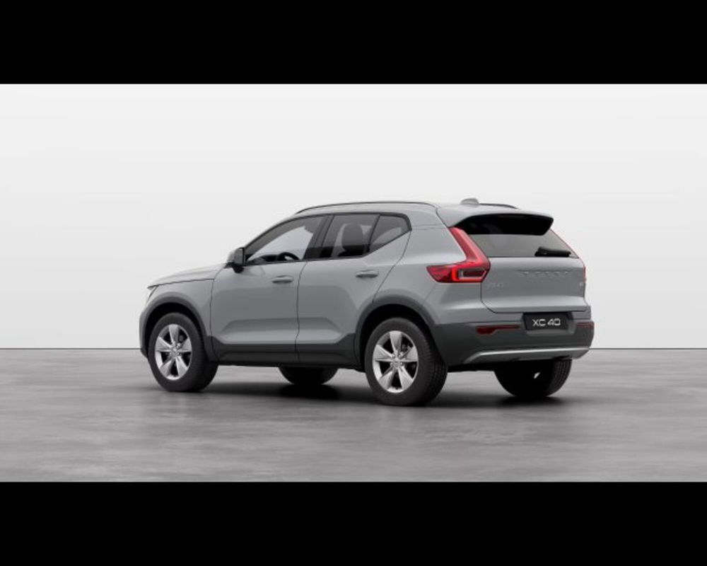 Volvo XC40 nuova a Treviso (3)