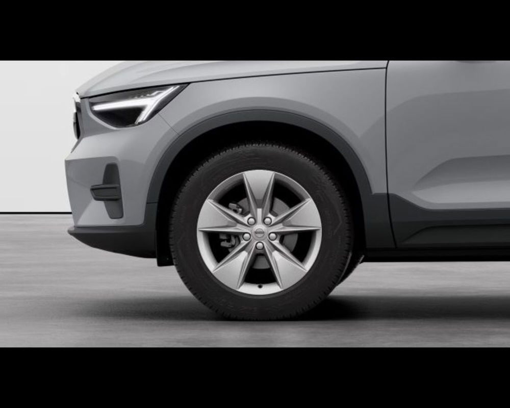 Volvo XC40 nuova a Treviso (4)