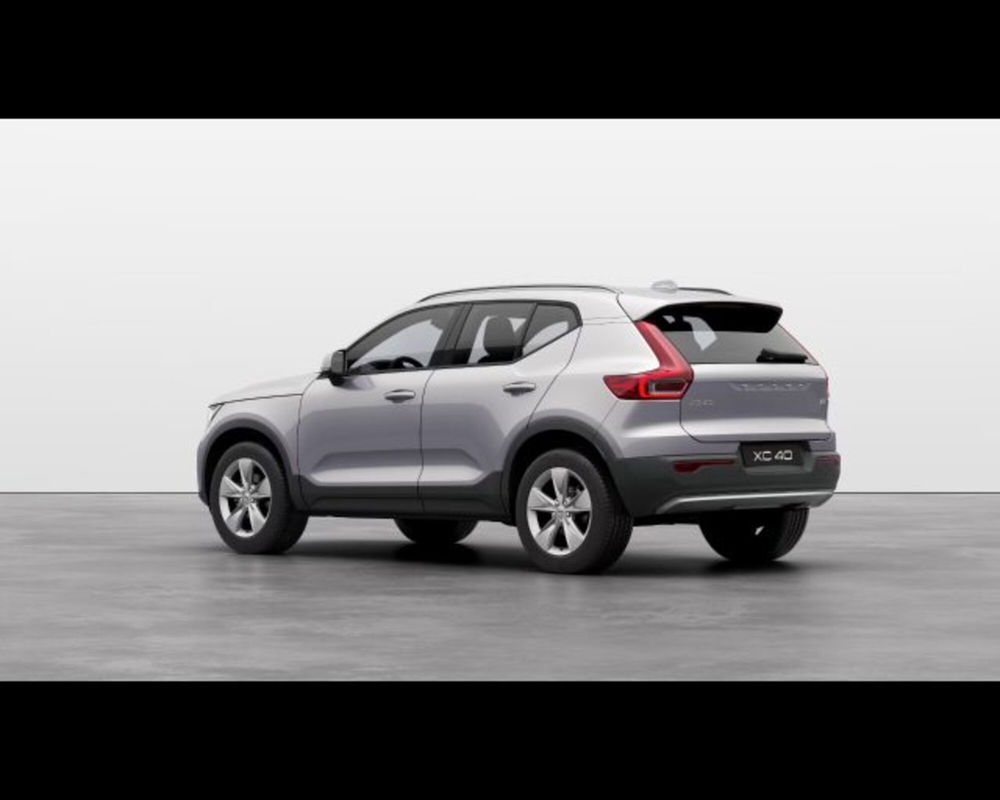 Volvo XC40 nuova a Treviso (3)