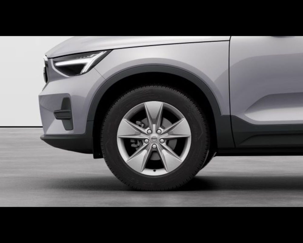 Volvo XC40 nuova a Treviso (4)