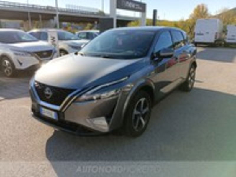 Nissan Qashqai 1.3 mhev N-Connecta 2wd 140cv del 2023 usata a Pordenone