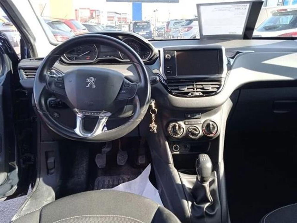 Peugeot 208 usata a Roma (8)