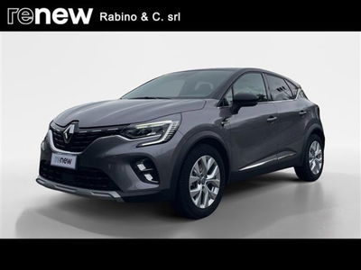 Renault Captur 1.6 full hybrid Techno 145cv auto del 2021 usata a Pinerolo