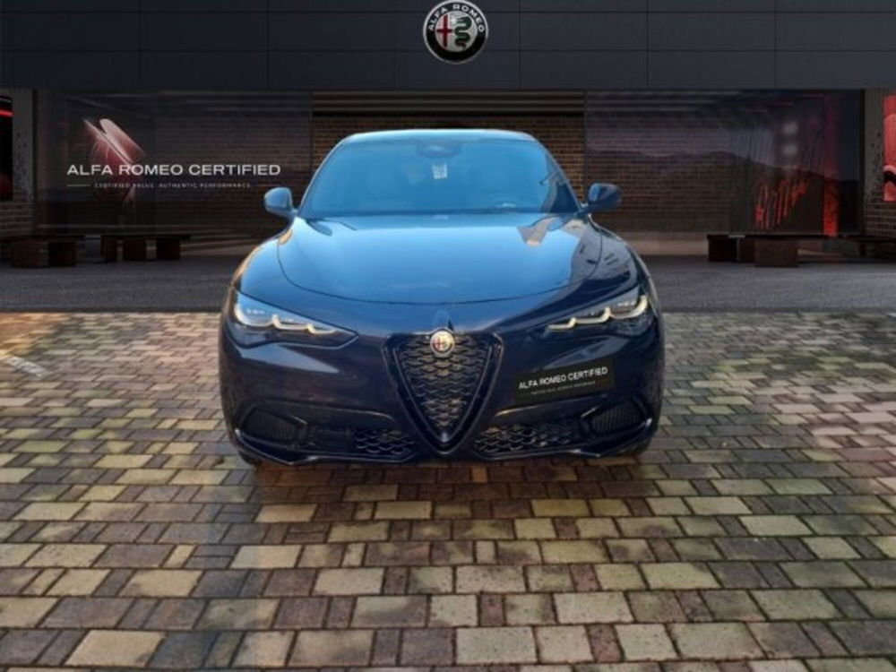 Alfa Romeo Stelvio nuova a Monza e Brianza (2)