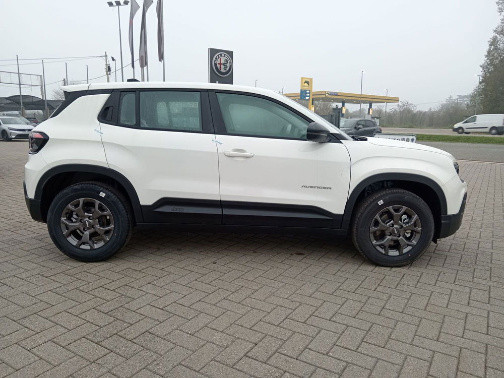 Jeep Avenger nuova a Alessandria (2)