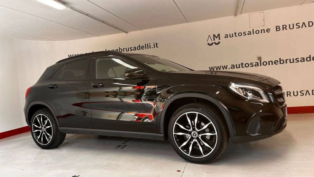 Mercedes-Benz GLA SUV usata a Lecco (3)