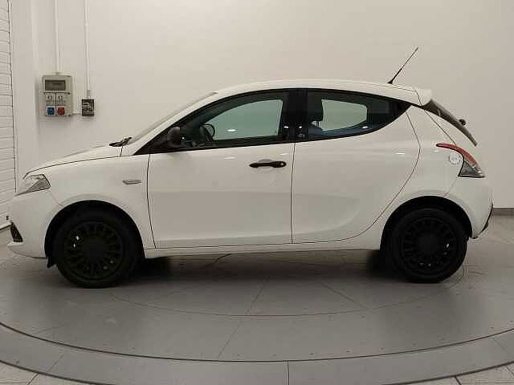 Lancia Ypsilon usata a Varese (3)