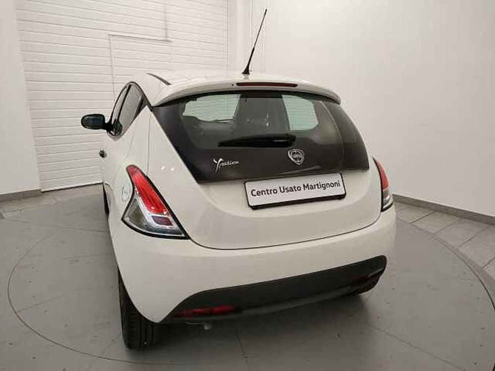 Lancia Ypsilon usata a Varese (8)