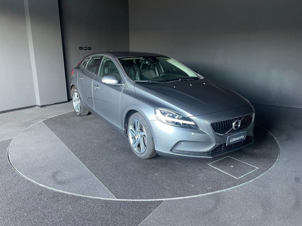 Volvo V40 usata a Bergamo (3)