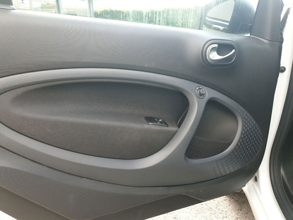 smart Fortwo usata a Pescara (8)