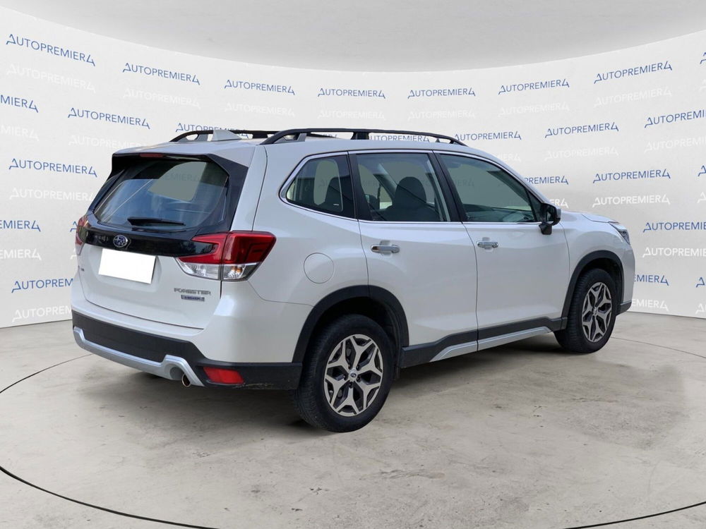 Subaru Forester usata a Como (9)