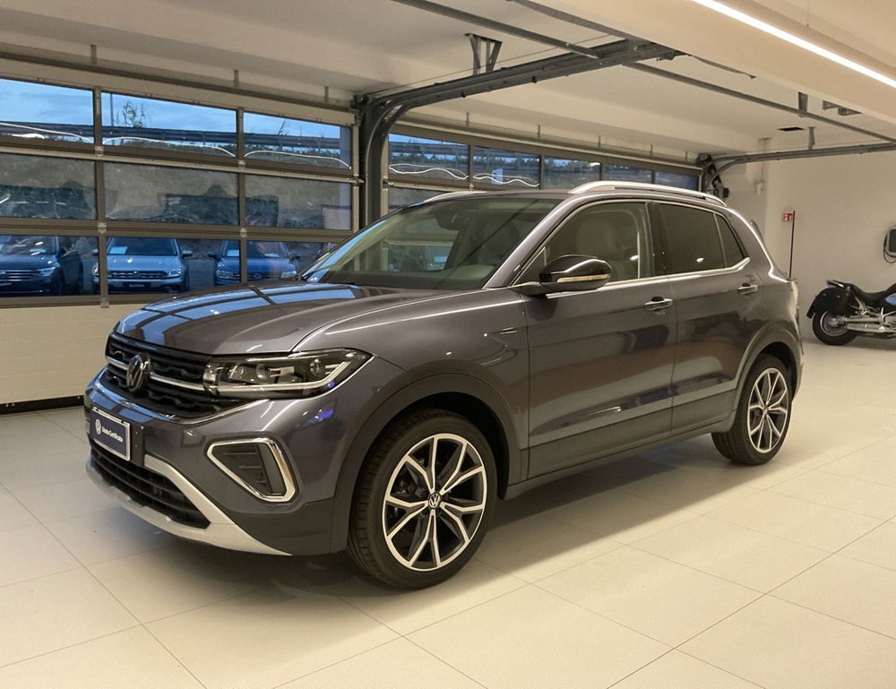 Volkswagen T-Cross nuova a Salerno