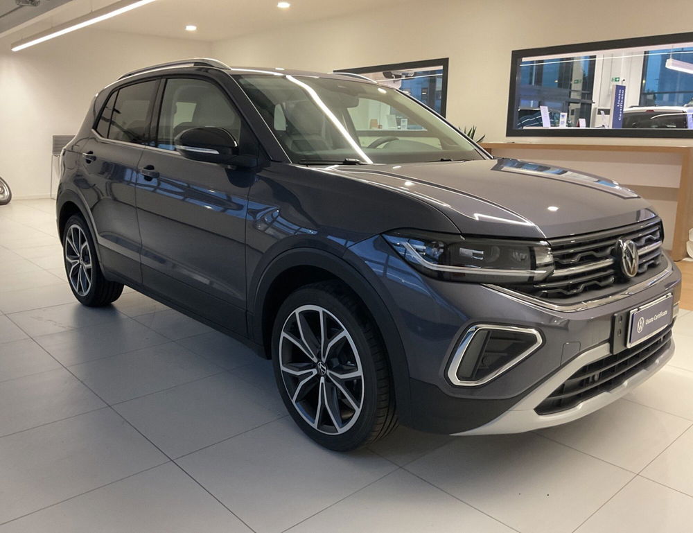 Volkswagen T-Cross nuova a Salerno (4)