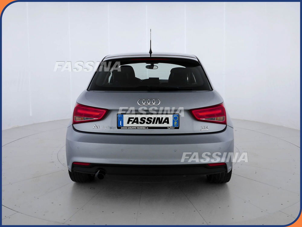 Audi A1 Sportback usata a Milano (5)