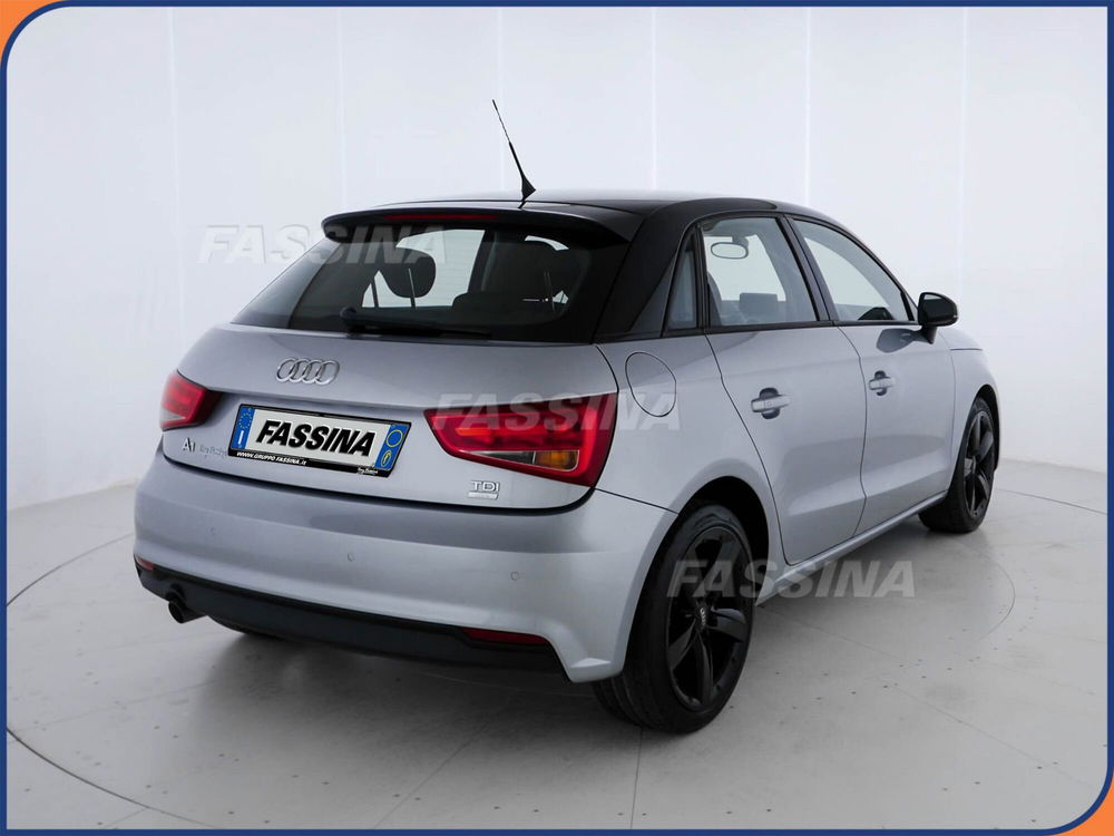 Audi A1 Sportback usata a Milano (6)