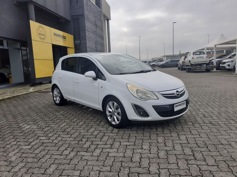 Opel Corsa 1.2 85CV 5 porte GPL-TECH Edition  del 2013 usata a Fidenza