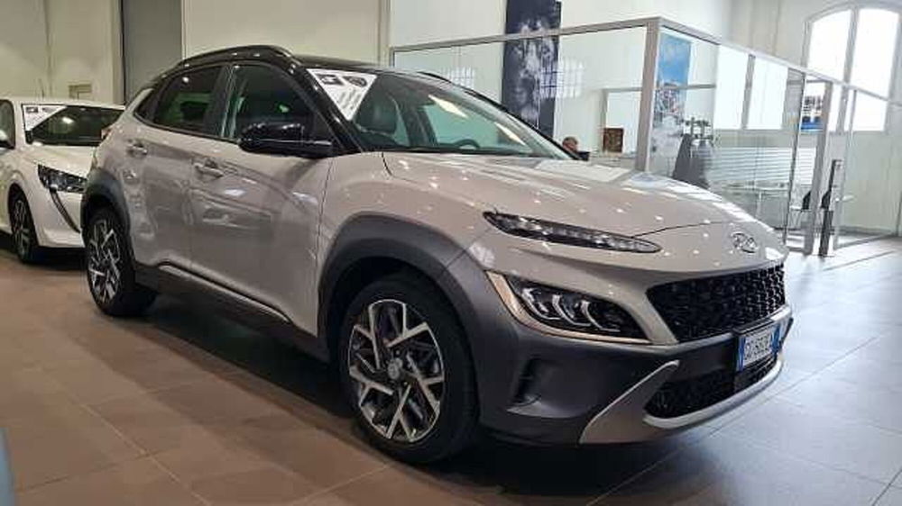 Hyundai Kona usata a Milano (2)