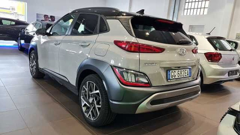 Hyundai Kona usata a Milano (4)