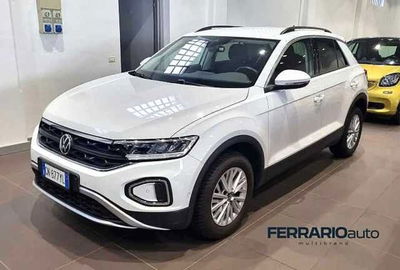 Volkswagen T-Roc 1.0 TSI Style del 2022 usata a Castano Primo