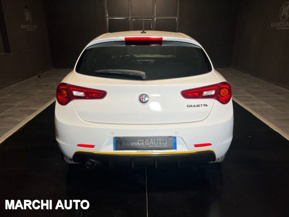 Alfa Romeo Giulietta usata a Perugia (6)