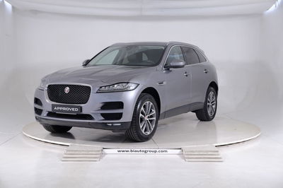 Jaguar F-Pace 2.0 D 240 CV AWD aut. Prestige  del 2019 usata a Settimo Torinese