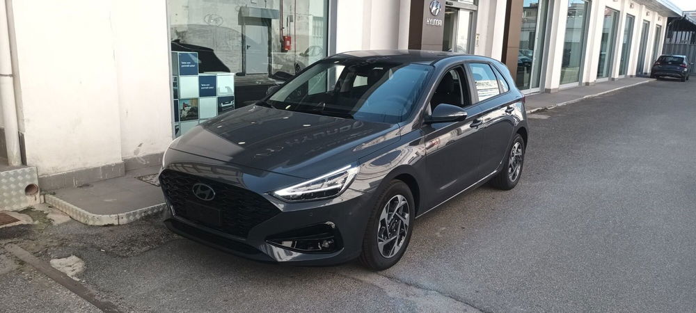 Hyundai i30 nuova a Napoli