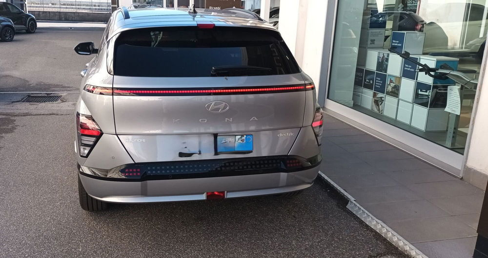 Hyundai Kona usata a Napoli (5)