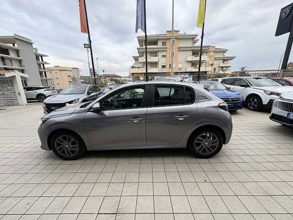 Peugeot 208 usata a Vibo Valentia (8)