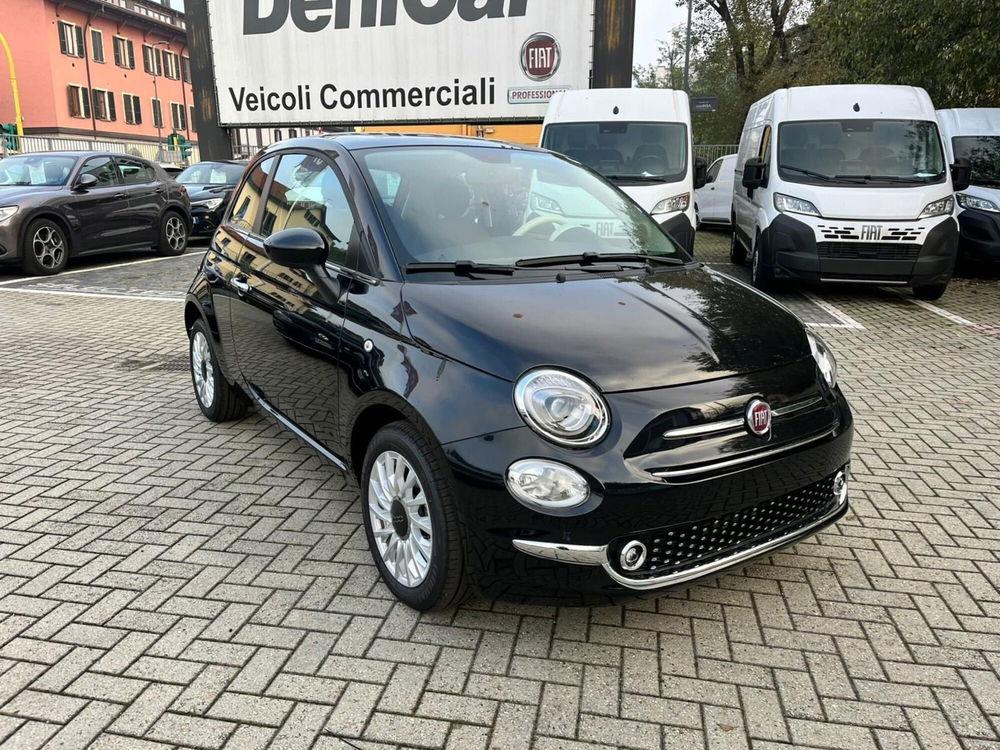 Fiat 500 nuova a Milano (3)