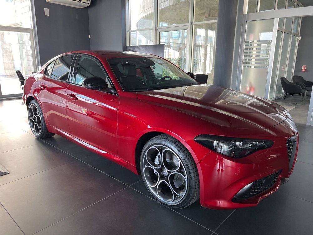 Alfa Romeo Giulia nuova a Pisa