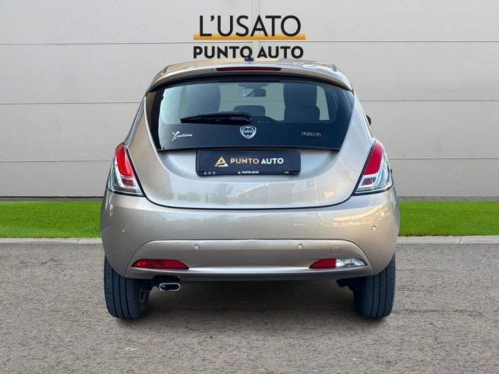 Lancia Ypsilon usata a Ancona (6)