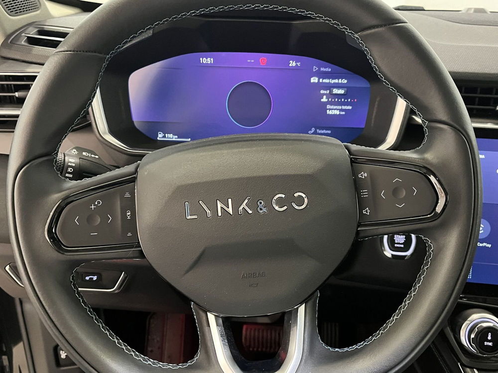 Lynk & Co 01 usata a Como (13)