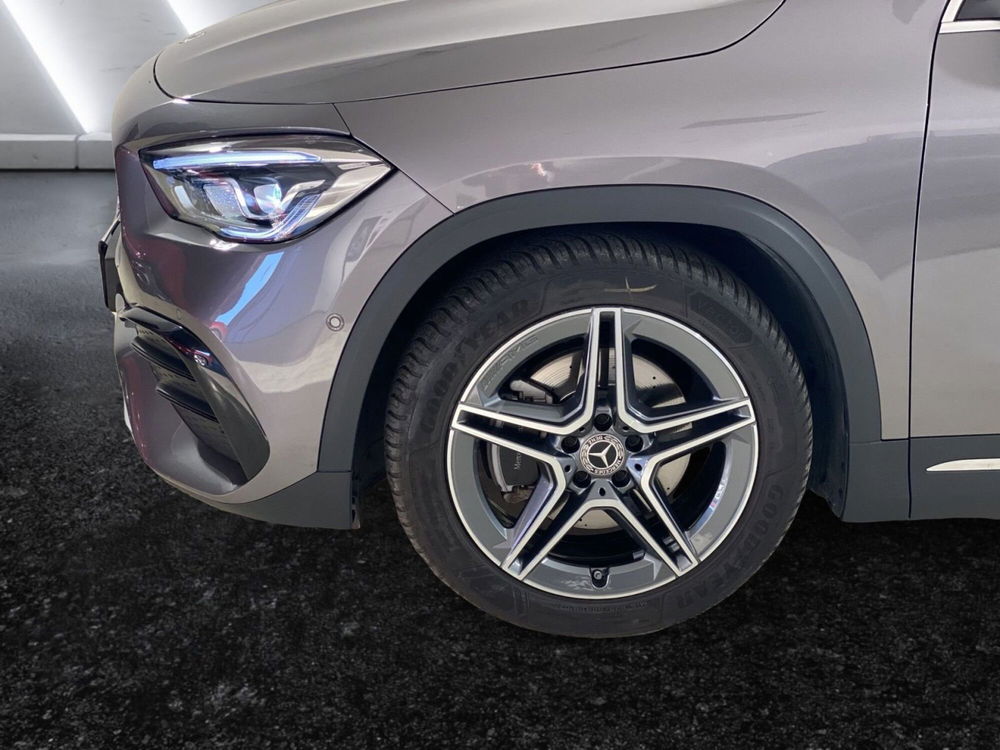 Mercedes-Benz GLA SUV usata a Napoli (8)