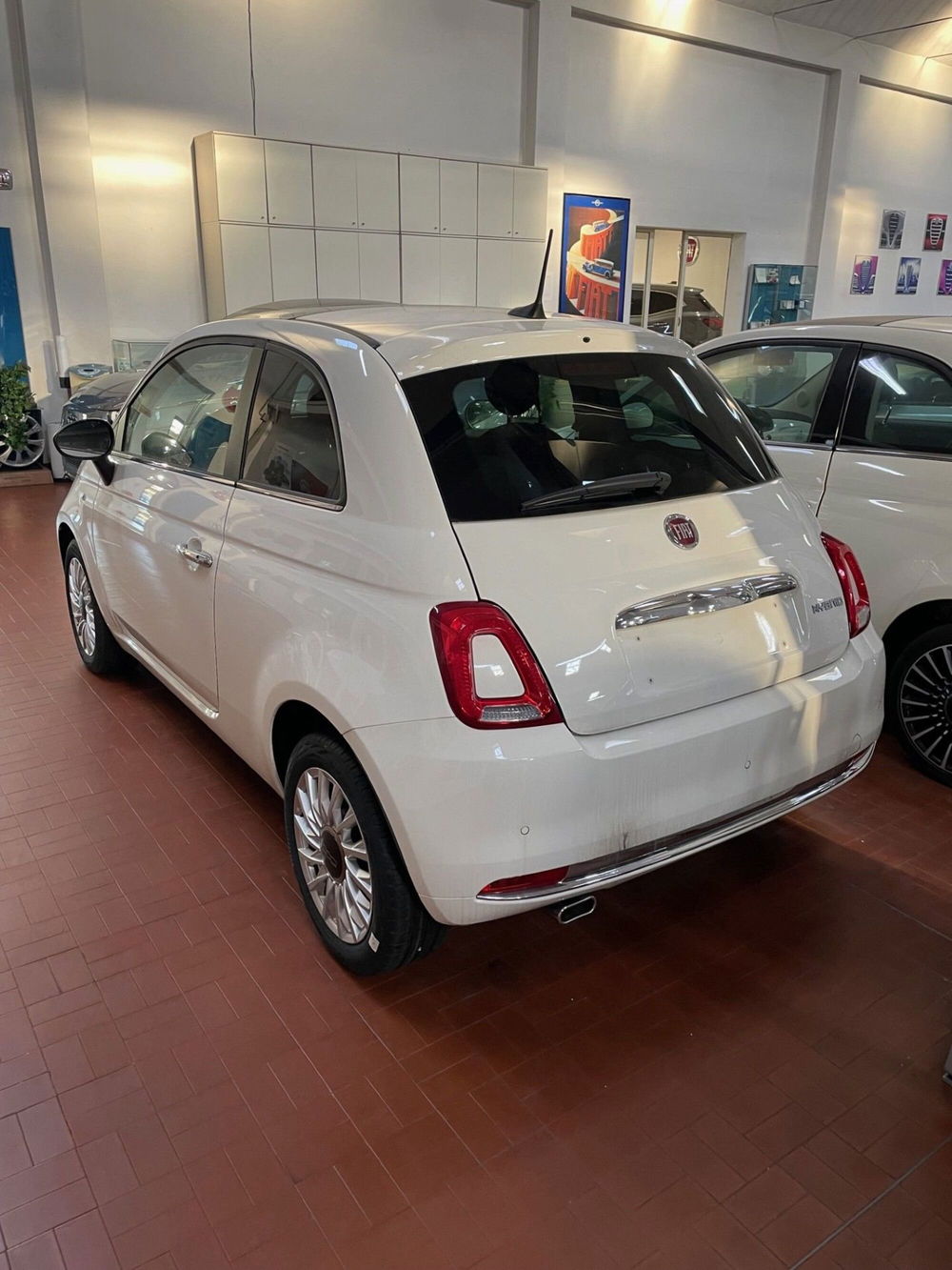 Fiat 500 nuova a Lucca (4)