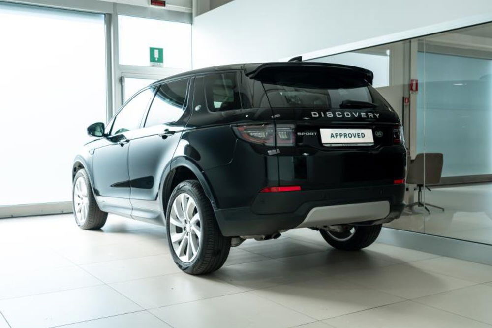 Land Rover Discovery Sport usata a Venezia (2)