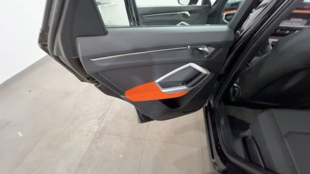 Audi Q3 Sportback usata a Cosenza (8)