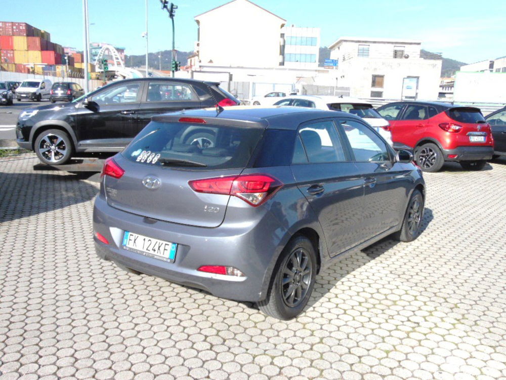 Hyundai i20 usata a La Spezia (17)