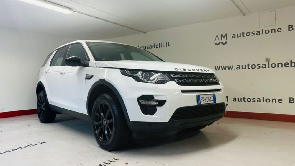 Land Rover Discovery Sport usata a Lecco