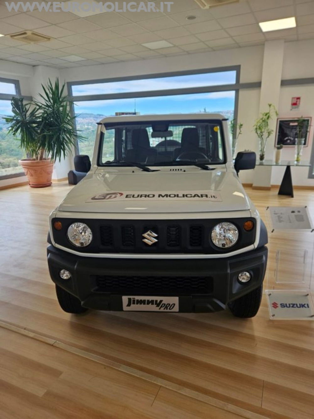 Suzuki Jimny nuova a Campobasso (11)