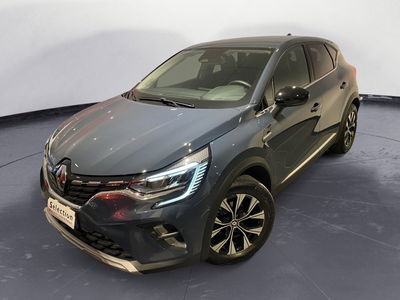 Renault Captur TCe 90 CV Techno del 2023 usata a Meda